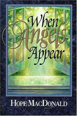 When Angels Appear (Paperback)