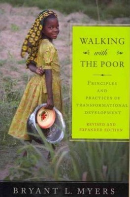 Walking With The Poor (Paperback)