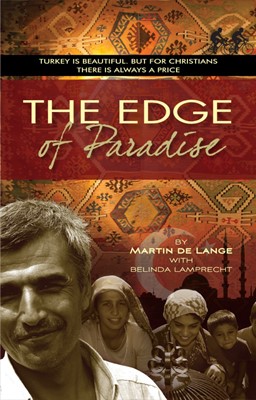 The Edge Of Paradise (Paperback)
