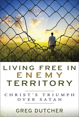 Living Free in Enemy Territory (Paperback)
