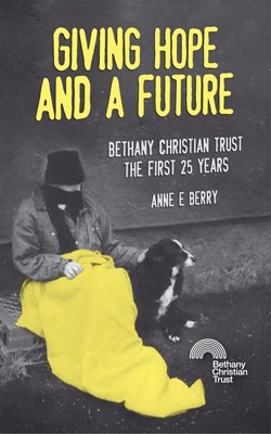 Giving Hope and a Future (Paperback)