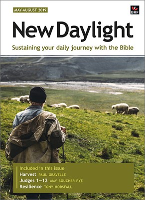 New Daylight Deluxe edition May - August 2019 (Paperback)