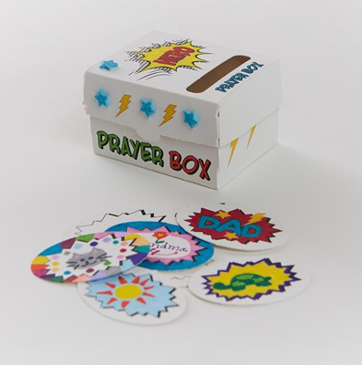 VBS Hero Central Prayer Box Kit (Pack of 12) (General Merchandise)