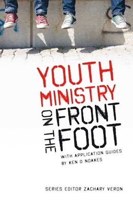 Youth Ministry On The Front Foot (Paperback)