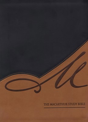 The NASB Macarthur Study Bible (Paperback)