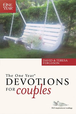 The One Year Devotions For Couples (Paperback)