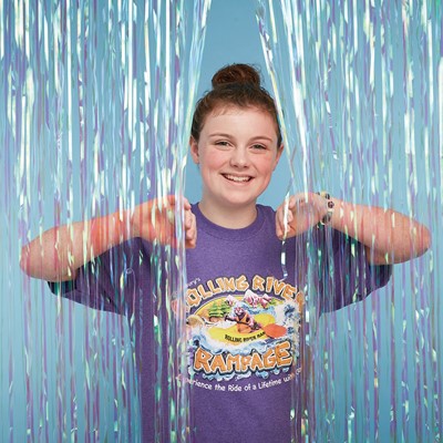 VBS 2018 Rolling River Rampage Iridescent Decorating Curtain (General Merchandise)
