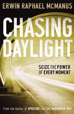 Chasing Daylight (Paperback)