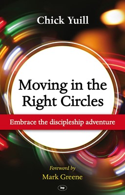 Moving in the Right Circles (Paperback)