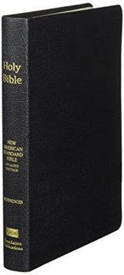 NASB Large Print Ultrathin Reference Bible (Leather Binding)