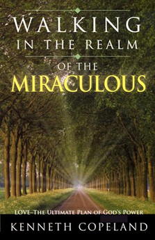 Walking In The Realm Of The Miraculous (Paperback)