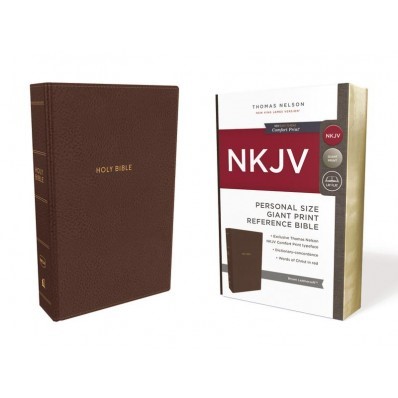 NKJV Reference Bible Personal Size Giant Print, Brown (Imitation Leather)