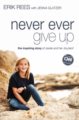 Never Ever Give Up (Paperback)