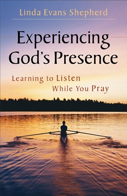 Experiencing God'S Presence (Paperback)
