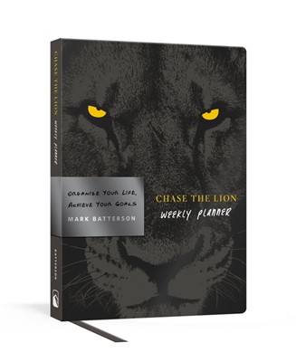Chase the Lion Weekly Planner (Diary)