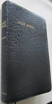 KJV Reference Bible with Concordance Black (Leather Binding)