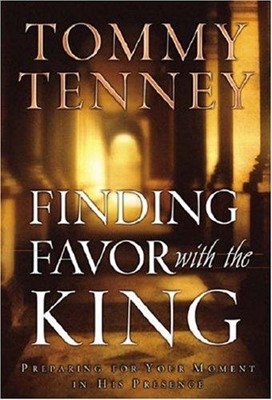Finding Favour with the King (Paperback)