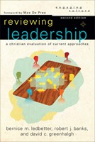 Reviewing Leadership, 2nd Edition (Paperback)