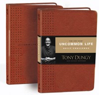 The One Year Uncommon Life Daily Challenge (Imitation Leather)