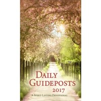 Daily Guideposts 2017 Large Print