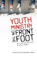 Youth Ministry On The Front Foot (Paperback)